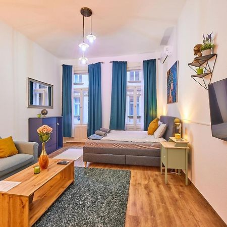 Uhu'S Golden Soho Residence Budapest Ngoại thất bức ảnh